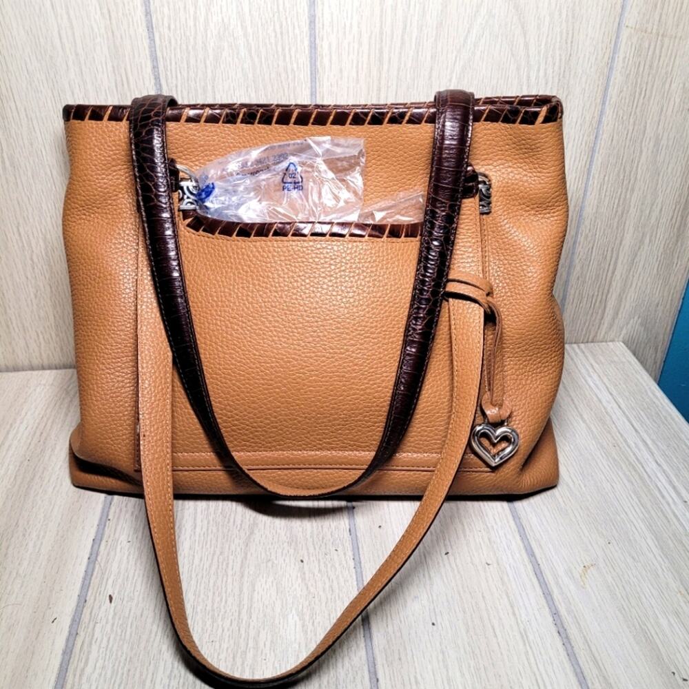 Brighton Brown Pebbled Leather Vereda Purse Satchel Shoulder Bag Minimalist Read